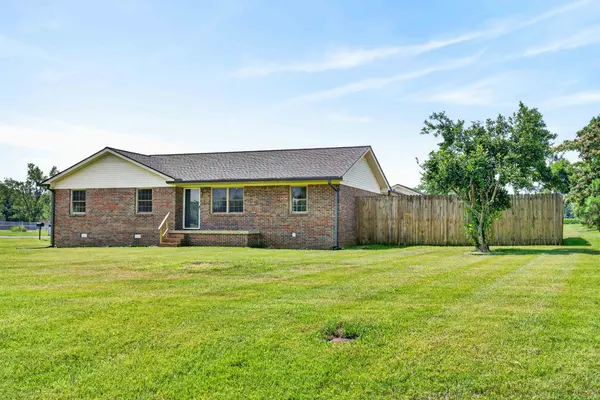 117 Kay Cir, Lafayette, TN 37083