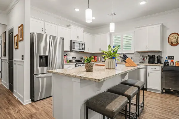 241 Brook Ave, White House, TN 37188