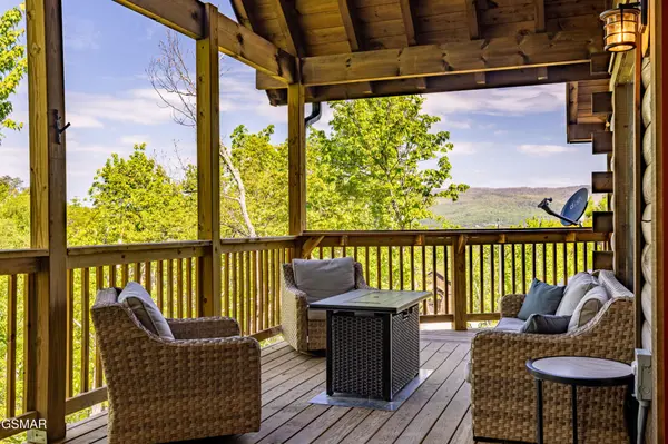 3107 Donegal Way, Sevierville, TN 37862