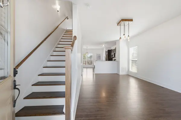 1049 Chicamauga Ave #5, Nashville, TN 37206