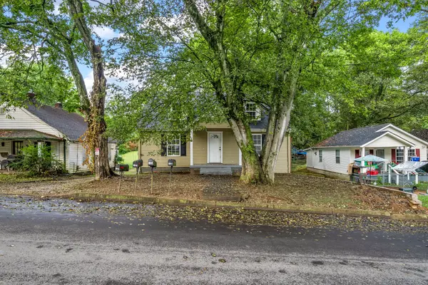 718 Central Ave #1, Clarksville, TN 37040