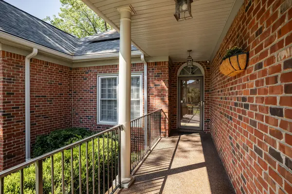 103 Braxton Hill Ct, Nashville, TN 37204