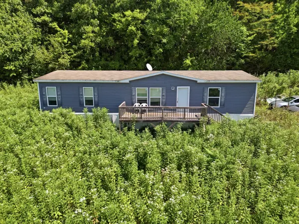 349 Young Branch Rd, Dixon Springs, TN 37057