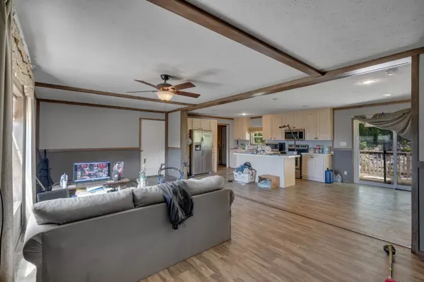 349 Young Branch Rd, Dixon Springs, TN 37057