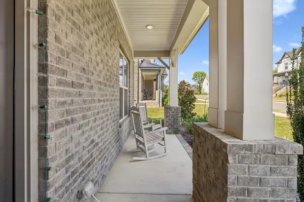 102 Stonehaven Way, Hendersonville, TN 37075