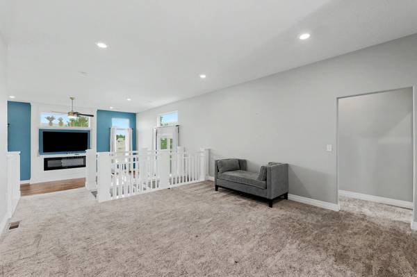2117 S Michelle, Wichita, KS 67207