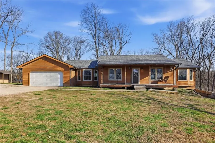 19251 Bolling RD, Lawson, MO 64062