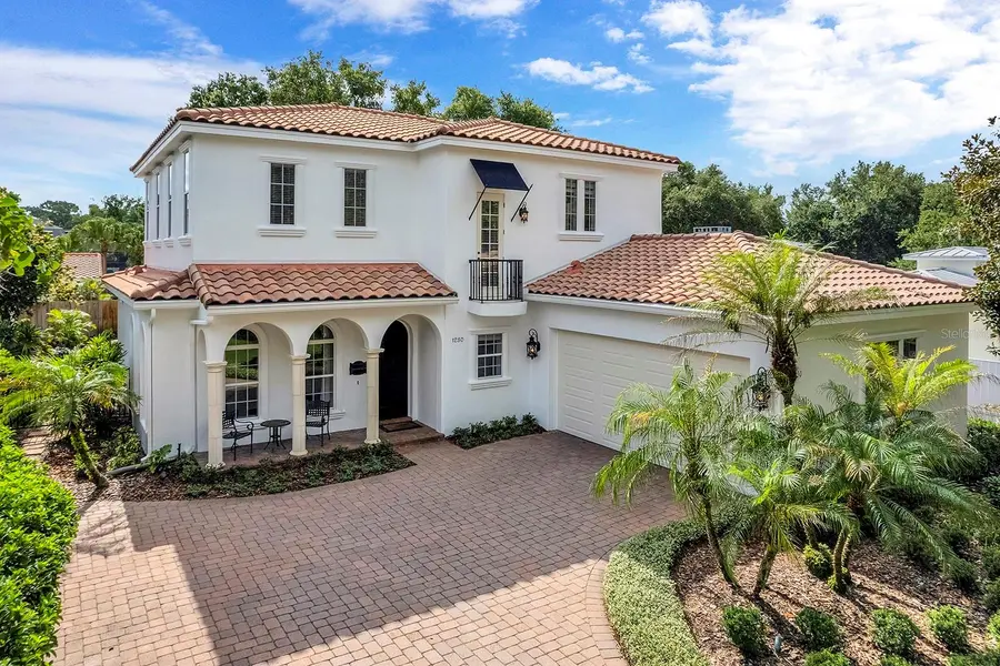 1230 SUNSET DR, Winter Park, FL 32789