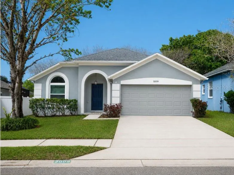 2009 CROSSCREEK COURT, Oviedo, FL 32766