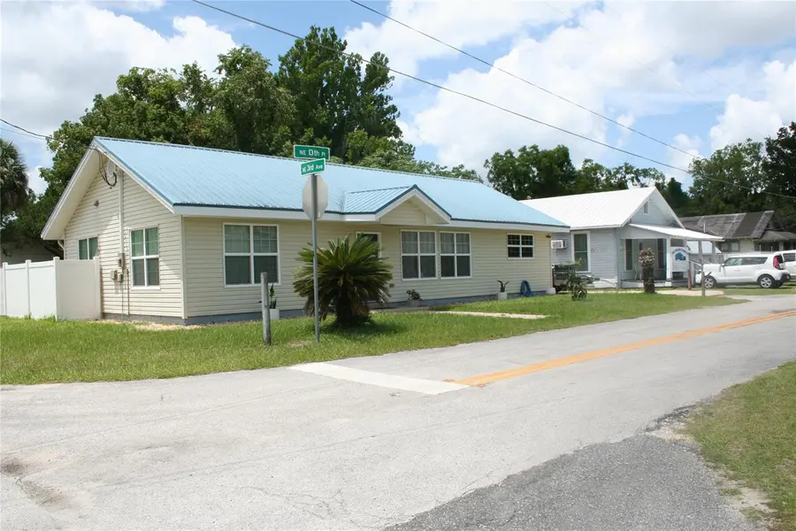 236 NE 13TH PL, Ocala, FL 34470