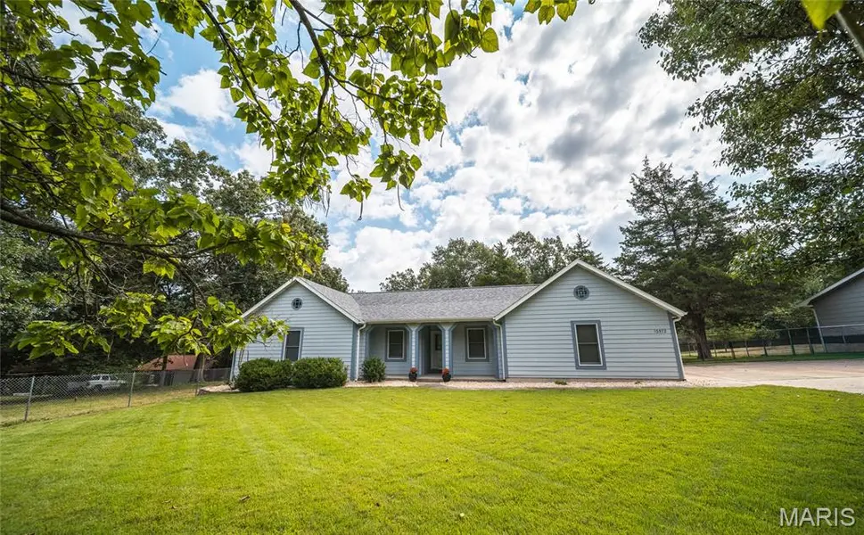10572 Butler CIR, Rolla, MO 65401