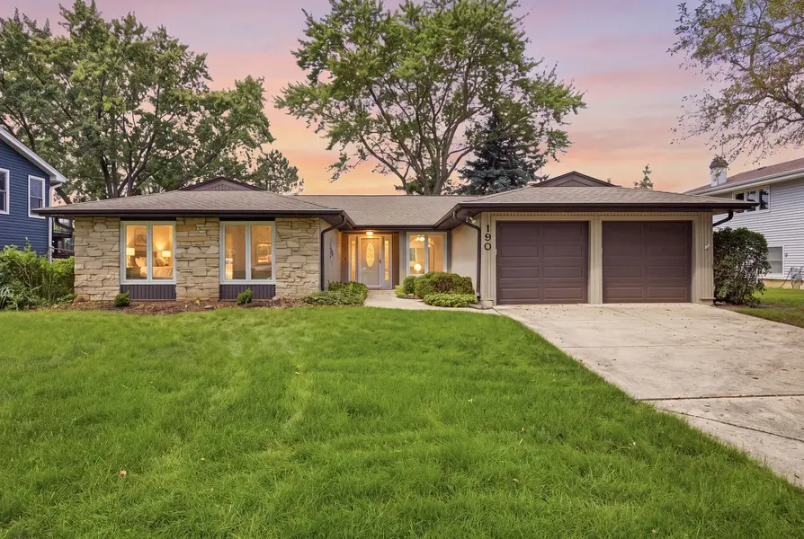 190 S Circle AVE, Bloomingdale, IL 60108