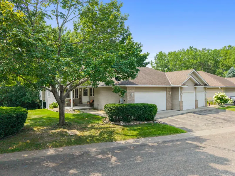 8501 124th LN N, Champlin, MN 55316