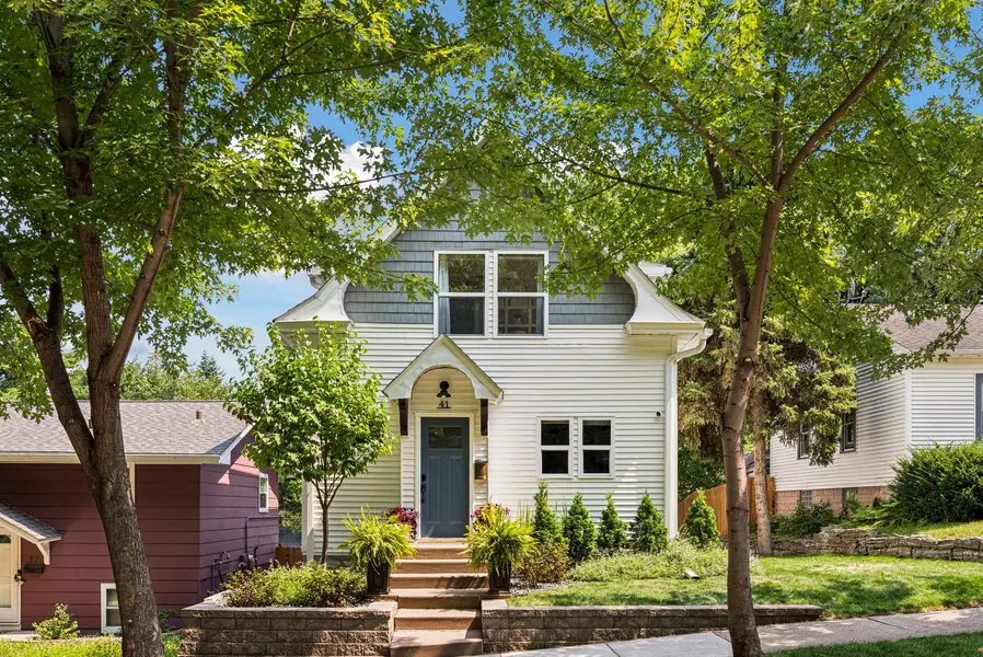 41 Russell AVE S, Minneapolis, MN 55405