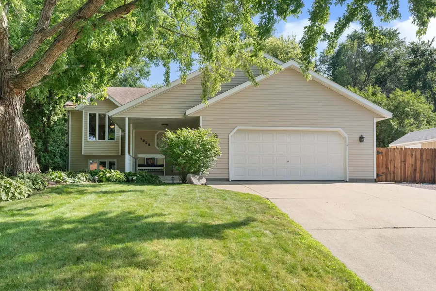 1939 Greenwood DR NE, Owatonna, MN 55060