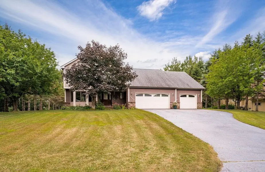 4859 Terrace CIR, Hermantown, MN 55811
