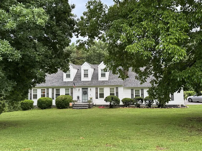 167 County Rd 892, Etowah, TN 37331