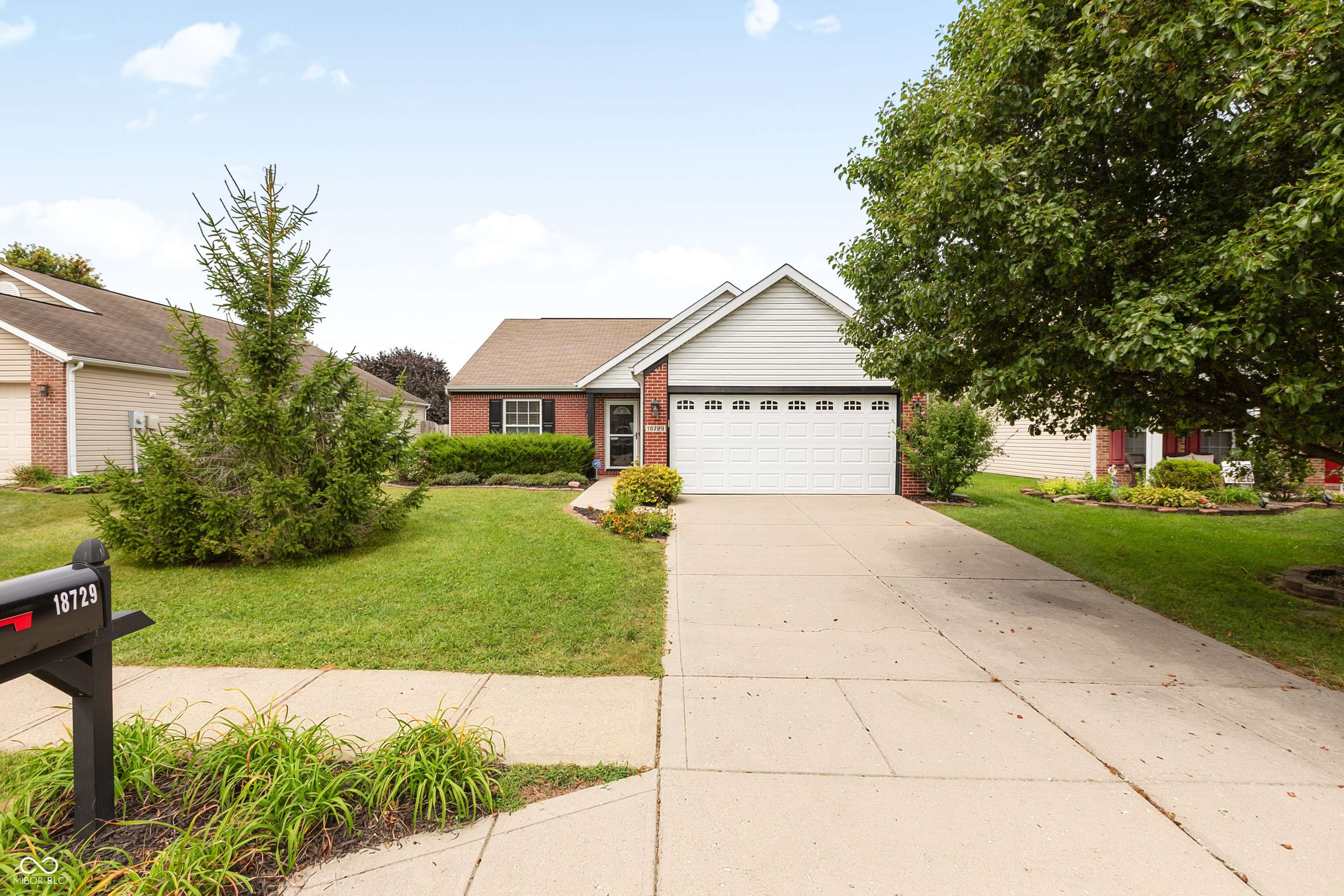 18729 Planer DR, Noblesville, IN 46062