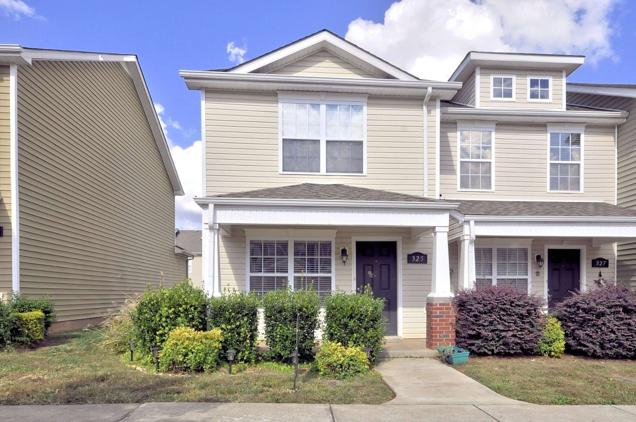 325 SAM HOUSTON CIRCLE, Clarksville, TN 37040
