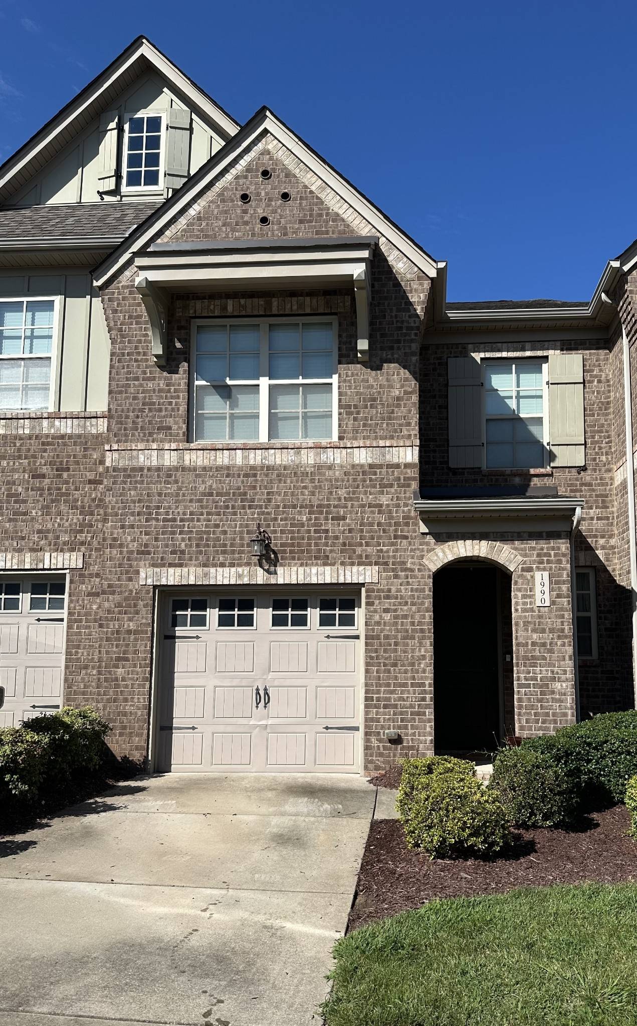 1990 Newark Ln, Thompsons Station, TN 37179