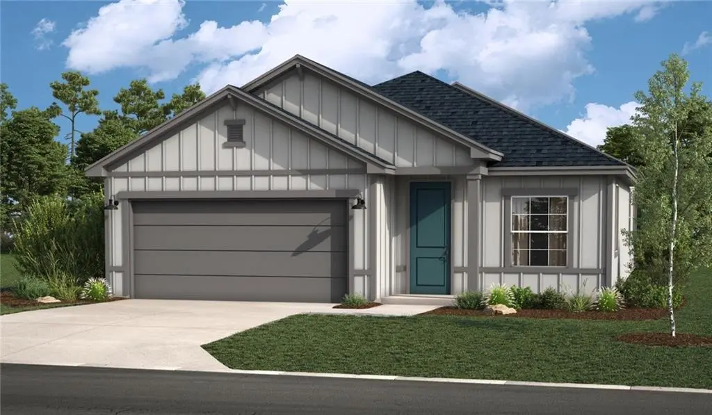 1223 Saddle CT, Raymore, MO 64083