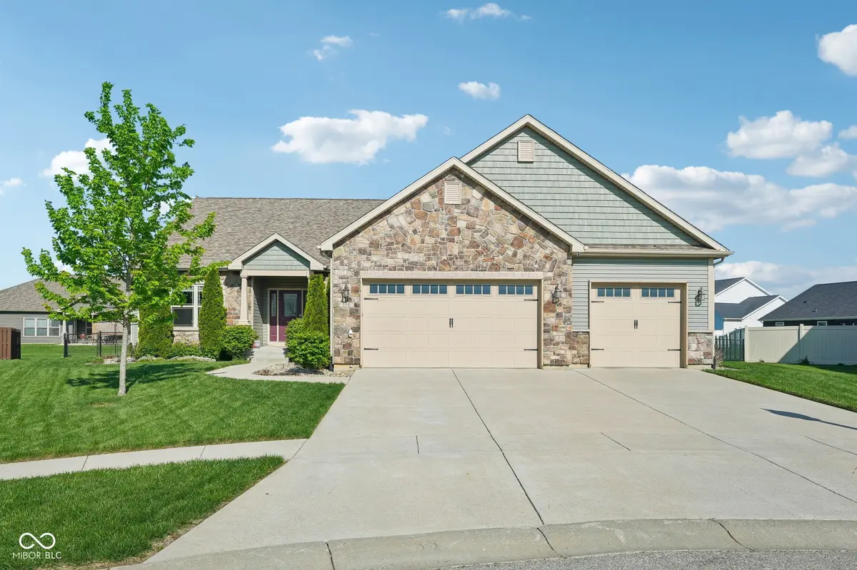 806 Foxglove CT, Lebanon, IN 46052