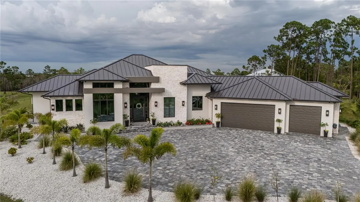 9240 FALCON CT, Venice, FL 34293