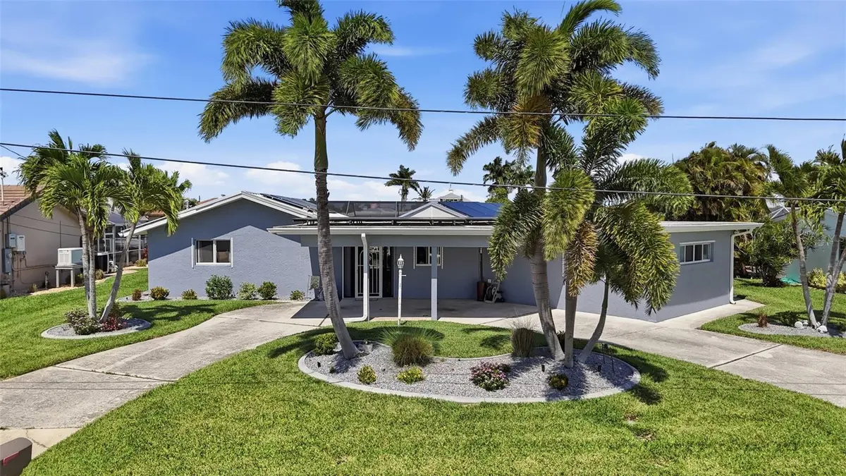 300 DELIDO CT, Punta Gorda, FL 33950