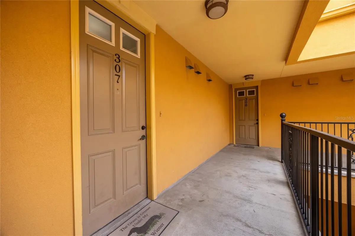 325 NW 14TH ST #307, Gainesville, FL 32603