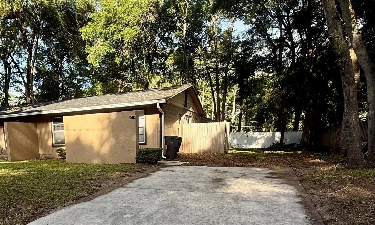 2710 NE 23RD AVE, Ocala, FL 34470