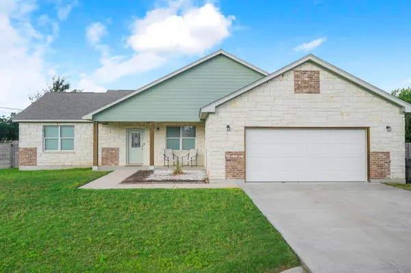 125 Naalehu CT, Bastrop, TX 78602