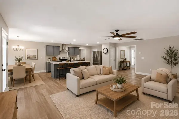 4335 Palmer Lloyd RD, Lancaster, SC 29720