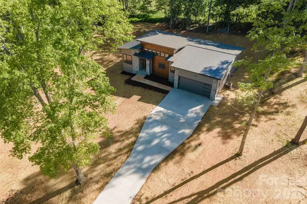 255 Hunters TRCE, Rutherfordton, NC 28139