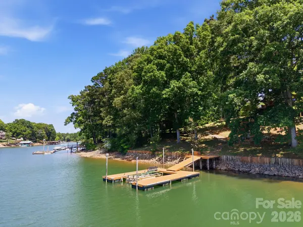3779 Chevlot Hills RD, Sherrills Ford, NC 28673
