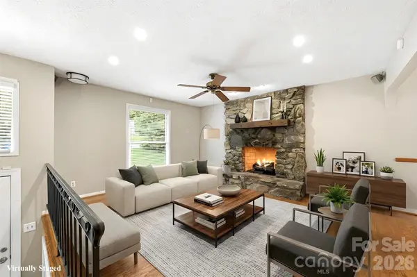 337 Woody LN, Asheville, NC 28804