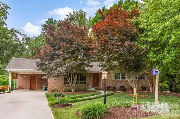 112 Amity CIR, Belmont, NC 28012