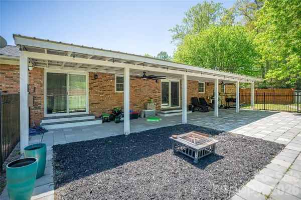 7 Lula Cove RD, Weaverville, NC 28787