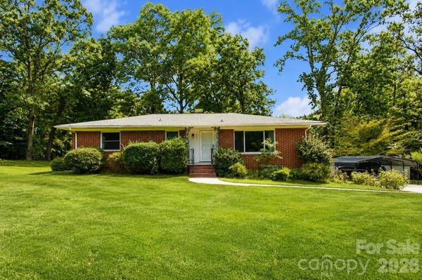 406 Town ST, Landis, NC 28088