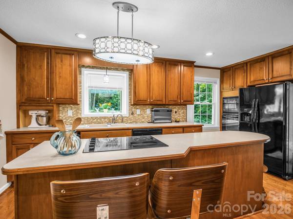 498 Plantation DR, Rutherfordton, NC 28139