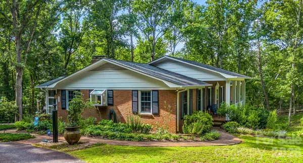 498 Plantation DR, Rutherfordton, NC 28139