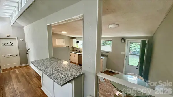 216 Auten CIR, Mount Holly, NC 28120