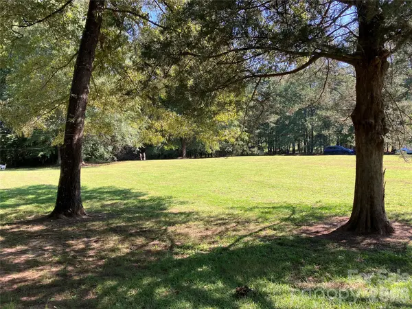 745 Lake Davis RD, Ellenboro, NC 28040