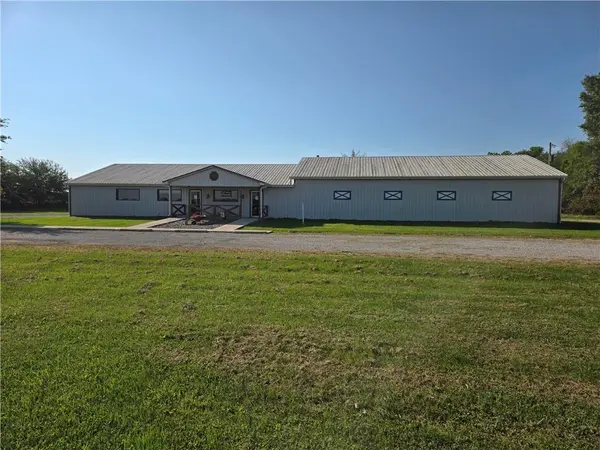 795 NE St. Rt. 18 HWY, Adrian, MO 64720