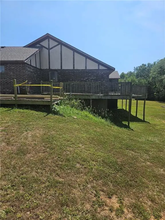 25410 High DR, Excelsior Springs, MO 64024