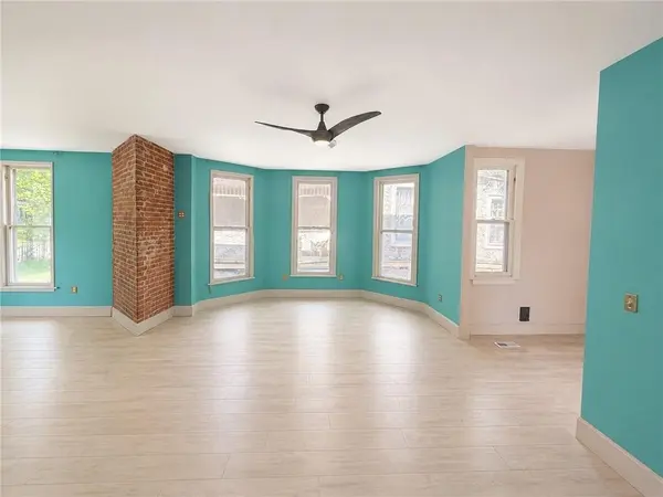 1622 South ST, Lexington, MO 64067