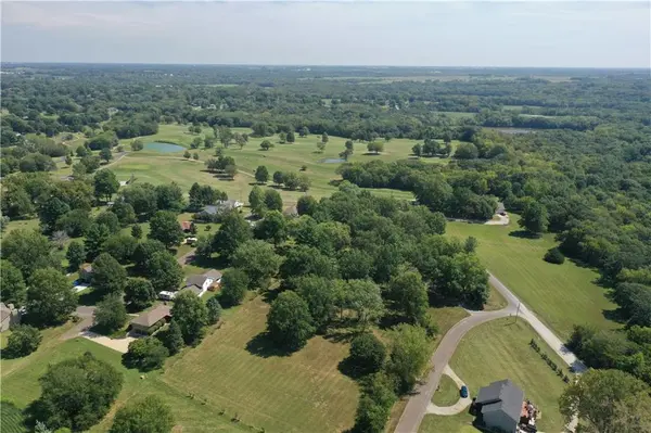 1228 Town And Country LN, Plattsburg, MO 64477