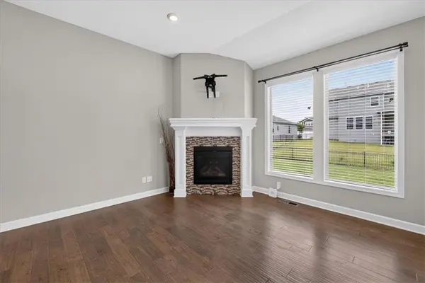 1829 NE Riley DR, Lee's Summit, MO 64086