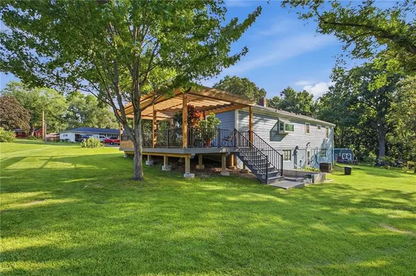 11615 E 38 ST #S, Independence, MO 64052