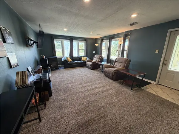 1102 S Homer ST, Pittsburg, KS 66762