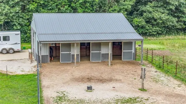 1675 Jackson RD, Ottawa, KS 66067